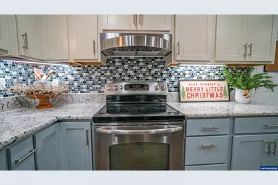 3236 48th Av NE, Salem, OR 97305 - Photo 15