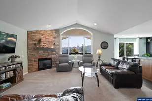 5220 Madrona Heights Dr NE, Silverton, OR 97381 - Photo 9