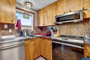 1174 Dellmoor Way Way, Woodburn, OR 97071 - Photo 5