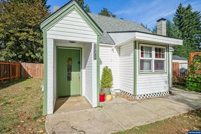 1075 Vista Av SE, Salem, OR 97302 - Photo 7