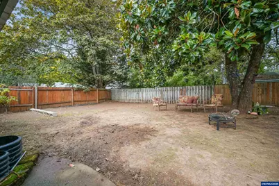 1075 Vista Av SE, Salem, OR 97302 - Photo 31
