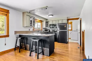 10883 Southview Lp SE, Jefferson, OR 97352 - Photo 13