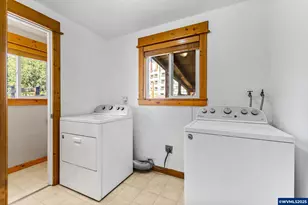 10883 Southview Lp SE, Jefferson, OR 97352 - Photo 17