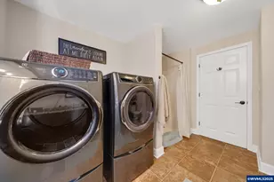 424 SW Cliff St, Depoe Bay, OR 97341 - Photo 23