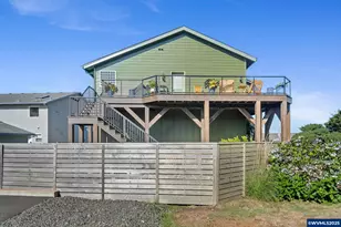 424 SW Cliff St, Depoe Bay, OR 97341 - Photo 33