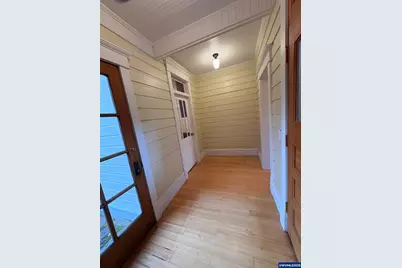 430 W Water St, Stayton, OR 97383 - Photo 9