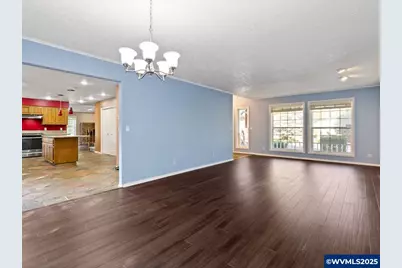 390 Holder Ln SE, Salem, OR 97306 - Photo 9