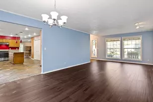 390 Holder Ln SE, Salem, OR 97306 - Photo 9