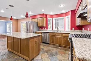 390 Holder Ln SE, Salem, OR 97306 - Photo 15