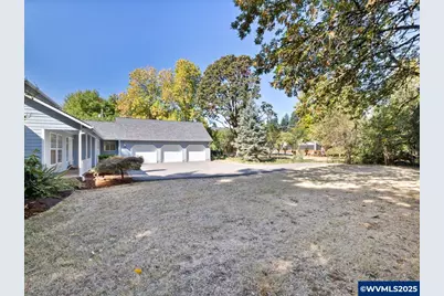 390 Holder Ln SE, Salem, OR 97306 - Photo 5