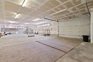 390 Holder Ln SE, Salem, OR 97306 - Photo 47