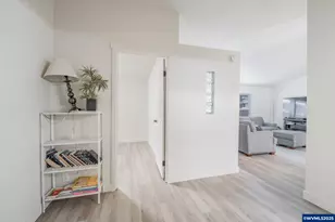 597 Barley St, Woodburn, OR 97071 - Photo 9