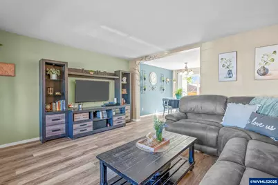 4852 Chameleon Ct NE, Salem, OR 97305 - Photo 5