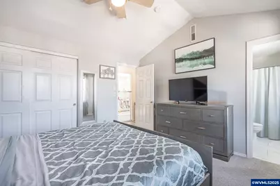 4852 Chameleon Ct NE, Salem, OR 97305 - Photo 17