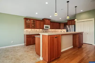 736 SE St Andrews Ln, Dallas, OR 97338 - Photo 19