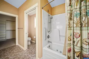 736 SE St Andrews Ln, Dallas, OR 97338 - Photo 29