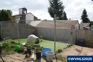 1361 Marigold Dr, Independence, OR 97351 - Photo 15