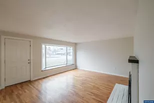 372 Jennings St, Lebanon, OR 97355 - Photo 3