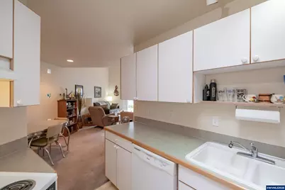 6101 Woodside (-1380 Jonmart Av Se) Dr SE, Salem, OR 97306 - Photo 9