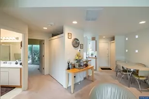 6101 Woodside (-1380 Jonmart Av Se) Dr SE, Salem, OR 97306 - Photo 9