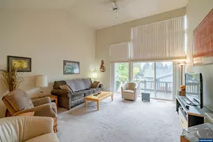 6101 Woodside (-1380 Jonmart Av Se) Dr SE, Salem, OR 97306 - Photo 15