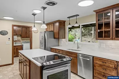 3440 NW Covey Run Rd, Corvallis, OR 97330 - Photo 21