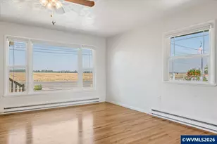 10090 Hoffman Rd, Monmouth, OR 97361 - Photo 5