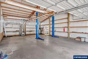 10090 Hoffman Rd, Monmouth, OR 97361 - Photo 37