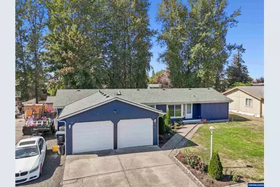 914 James St, Independence, OR 97351 - Photo 11