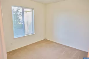 2412 NW Meadows Dr, McMinnville, OR 97128 - Photo 25