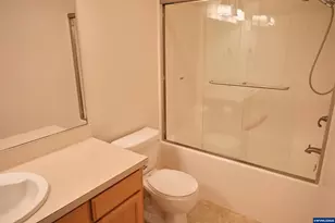 2412 NW Meadows Dr, McMinnville, OR 97128 - Photo 31