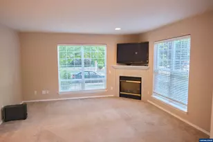 2412 NW Meadows Dr, McMinnville, OR 97128 - Photo 3