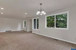 1345 Rees Hill Rd SE, Salem, OR 97306 - Photo 13