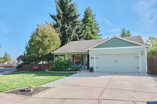 1055 Orchard Ct, Stayton, OR 97383 - Photo 3