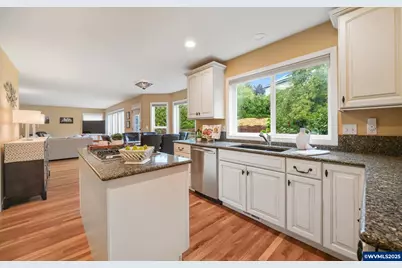 3269 NW Silktassel Dr, Corvallis, OR 97330 - Photo 13