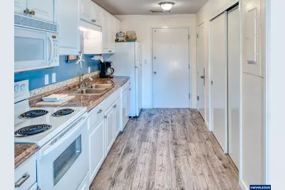 301 Otter Crest Lp, Otter Rock, OR 97369 - Photo 7