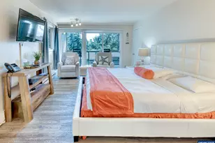 301 Otter Crest Lp, Otter Rock, OR 97369 - Photo 9