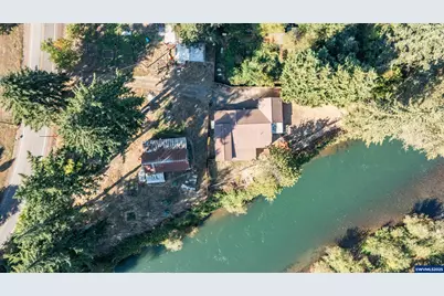 1054 N River Dr, Sweet Home, OR 97386 - Photo 37