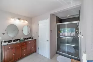 1054 N River Dr, Sweet Home, OR 97386 - Photo 23