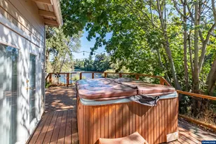 1054 N River Dr, Sweet Home, OR 97386 - Photo 39