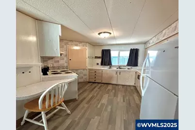 1935 Icabod St NE, Salem, OR 97305 - Photo 9