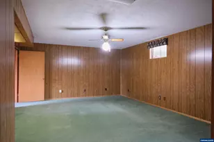 1992 Summit Ave NW, Salem, OR 97304 - Photo 35