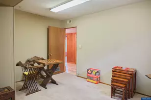 1992 Summit Ave NW, Salem, OR 97304 - Photo 39