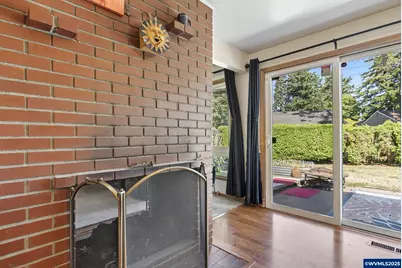 17821 SE Morrison Ct, Gresham, OR 97233 - Photo 15