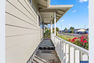 1075 Princeton Rd, Woodburn, OR 97071 - Photo 5