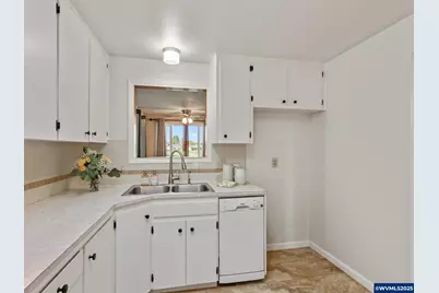 1075 Princeton Rd, Woodburn, OR 97071 - Photo 23