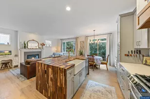 30486 SW Ruth St, Wilsonville, OR 97070 - Photo 13