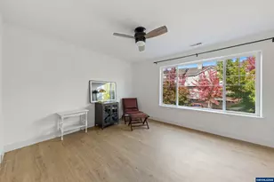 30486 SW Ruth St, Wilsonville, OR 97070 - Photo 29