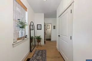 30486 SW Ruth St, Wilsonville, OR 97070 - Photo 5