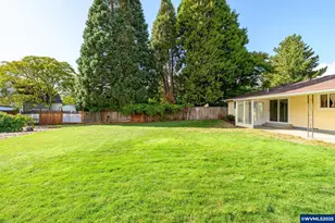 1036 SW 2nd St, McMinnville, OR 97128 - Photo 27